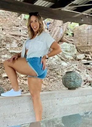 Texas Hotwife Robyn Witha Y OnlyFans Leaked Free Thumbnail Picture - #seDCPDzFc6