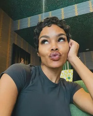 Teyana Taylor OnlyFans Leaked Free Thumbnail Picture - #KSwWh03ayv