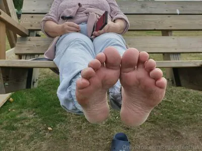 Tezzasfeetfree OnlyFans Leaked Free Thumbnail Picture - #mNgLhWdX8U