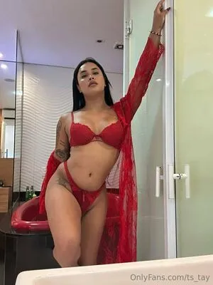 Thainaaccio OnlyFans Leaked Free Thumbnail Picture - #EeFI3kMAft