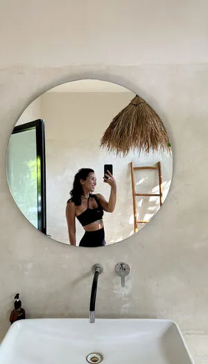 Thais Yoga OnlyFans Leaked Free Thumbnail Picture - #8RrXJxGLoI