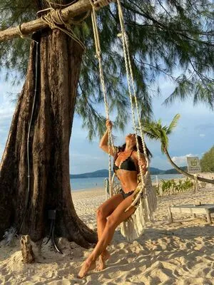 Thais Yoga OnlyFans Leaked Free Thumbnail Picture - #XA7fxnCi93