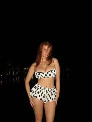 Thali Bouchard OnlyFans Leaked Free Thumbnail Picture - #HBbryH3Bob