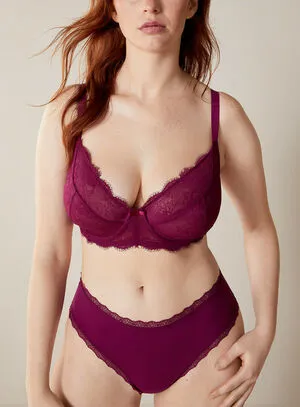 Thali Bouchard OnlyFans Leaked Free Thumbnail Picture - #qvxi1mos99