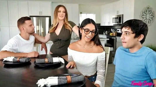 That Mom OnlyFans Leaked Free Thumbnail Picture - #eZsV4QJI5i