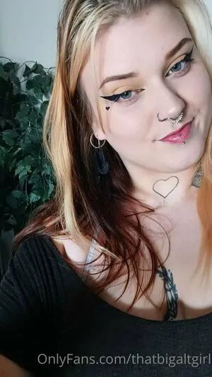 Thatbigaltgirl OnlyFans Leaked Free Thumbnail Picture - #DjSuNKFhPf