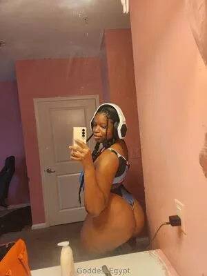 Thatchocobxtch OnlyFans Leaked Free Thumbnail Picture - #2xEolwgG4u