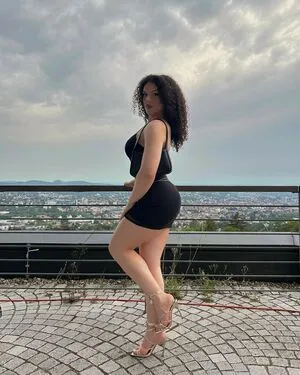 Thatgirlsalva OnlyFans Leaked Free Thumbnail Picture - #5Ivy4yg6yk