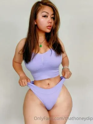 Thathoneydip OnlyFans Leaked Free Thumbnail Picture - #ZIiDrupxIi