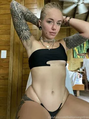 Thatkansasgirlfree OnlyFans Leaked Free Thumbnail Picture - #VXmJyzmt65