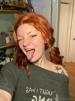 Thatlittlecarrotcakefree OnlyFans Leaked Free Thumbnail Picture - #GHwnba6MQn