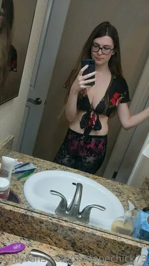 Thatonechick73 OnlyFans Leaked Free Thumbnail Picture - #LvRKJF452b