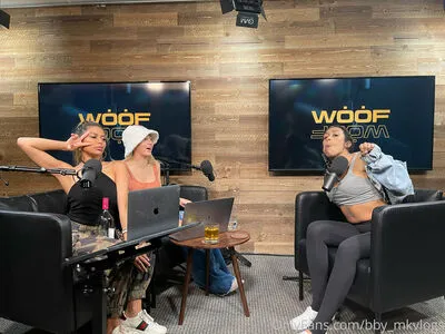 Thatonegirlmikeyvlogs OnlyFans Leaked Free Thumbnail Picture - #CYjgj1IKAe