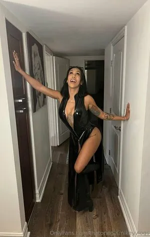 Thatonegirlmikeyvlogs OnlyFans Leaked Free Thumbnail Picture - #ebnvR3jAhz