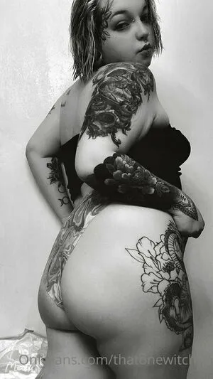 Thatonewitch98 OnlyFans Leaked Free Thumbnail Picture - #ChCdrt1tSQ