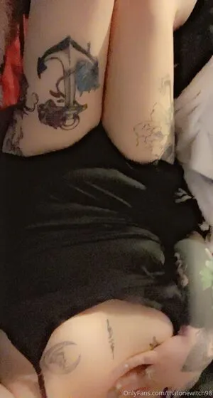 Thatonewitch98 OnlyFans Leaked Free Thumbnail Picture - #x8u9XXXpHH