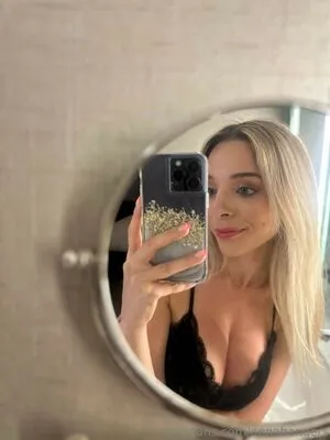 Thatsoanna OnlyFans Leaked Free Thumbnail Picture - #hygpIDDRon