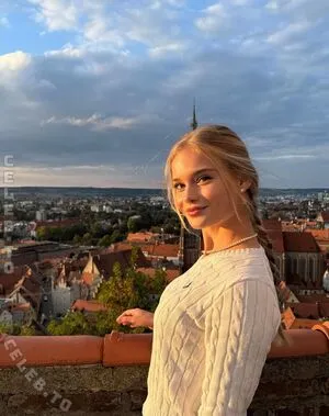 Thatsvroni OnlyFans Leaked Free Thumbnail Picture - #1Ih2dgXb1f