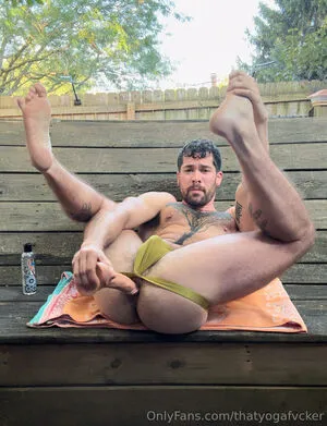 Thatyogafvcker OnlyFans Leaked Free Thumbnail Picture - #04QnSOoNF0