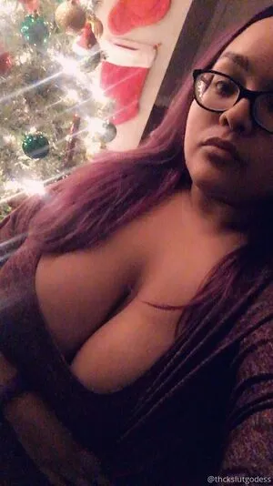 Thckslutgoddess OnlyFans Leaked Free Thumbnail Picture - #0xT6Jn7Kql