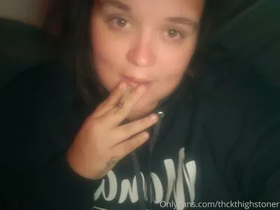 Thckthighstoner OnlyFans Leaked Free Thumbnail Picture - #Rj9pmTRunS