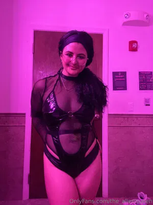 The Alienqueen OnlyFans Leaked Free Thumbnail Picture - #w8rTTAorFu