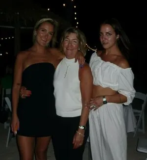 The Beaches OnlyFans Leaked Free Thumbnail Picture - #2pWLgDZzS2