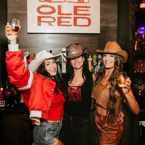 The Bella Twins: OnlyFans Leaked Free Thumbnail Picture - #iVySIzebLT