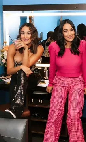 The Bella Twins: OnlyFans Leaked Free Thumbnail Picture - #nhRF9QzJPx