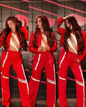 The Bella Twins: OnlyFans Leaked Free Thumbnail Picture - #up3nAVqSHq