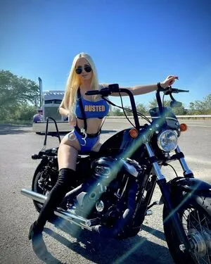 The Big Rig Barbie OnlyFans Leaked Free Thumbnail Picture - #Yln7ygKKdO