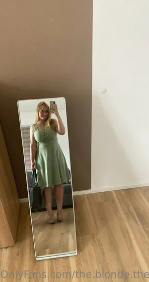 The Blonde The Brunette OnlyFans Leaked Free Thumbnail Picture - #pFIn6tTylU