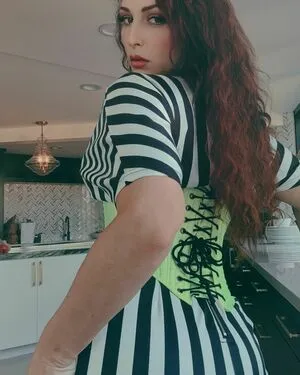 The Carlotta Champagne OnlyFans Leaked Free Thumbnail Picture - #f6v6Jrnjda