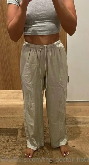 The Doctor Hotwife OnlyFans Leaked Free Thumbnail Picture - #LMotrhxGRg