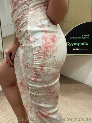 The Doctor Hotwife OnlyFans Leaked Free Thumbnail Picture - #tyXedrB3X3