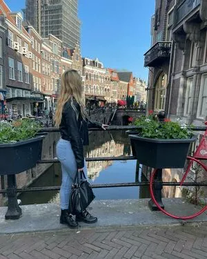 The Dutch Latex Goddess OnlyFans Leaked Free Thumbnail Picture - #4NbeyCRJD8
