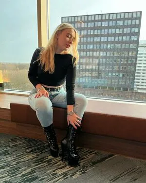 The Dutch Latex Goddess OnlyFans Leaked Free Thumbnail Picture - #iblP4fyVaQ