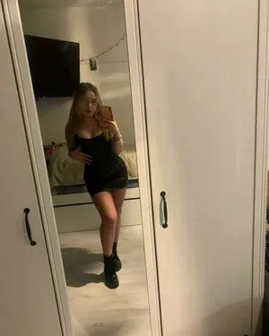 The Dutch Latex Goddess OnlyFans Leaked Free Thumbnail Picture - #lcyPcm7B38