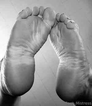 The Footress OnlyFans Leaked Free Thumbnail Picture - #ao6mTEiy5W