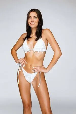 The Girlsthe World Love Island OnlyFans Leaked Free Thumbnail Picture - #ogif4kkCdO