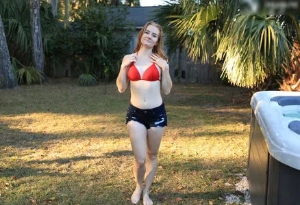 The Little Red OnlyFans Leaked Free Thumbnail Picture - #Ud96OR9YYA
