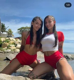 The Sereno Twins OnlyFans Leaked Free Thumbnail Picture - #SHN2ILDN2h
