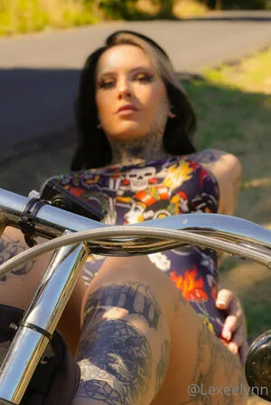 The Tattoo Lady OnlyFans Leaked Free Thumbnail Picture - #5sISLk4tMa