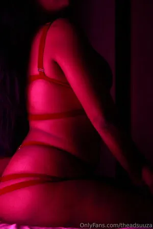 Thea D Suuza OnlyFans Leaked Free Thumbnail Picture - #avcAHSPCr0