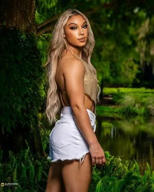 Thea Hail OnlyFans Leaked Free Thumbnail Picture - #0MxsVoNQv0