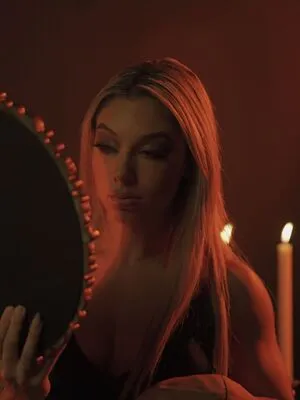 Thea Hail OnlyFans Leaked Free Thumbnail Picture - #OJW6greJdO