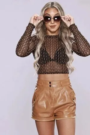 Thea Hail OnlyFans Leaked Free Thumbnail Picture - #tCcw6m8uA9