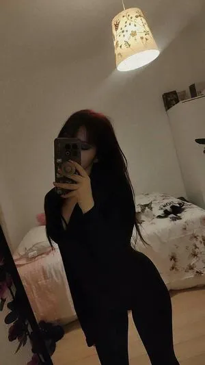 Theakaleina OnlyFans Leaked Free Thumbnail Picture - #0T98stera2