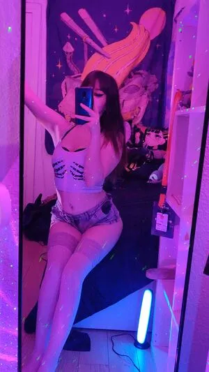 Theakaleina OnlyFans Leaked Free Thumbnail Picture - #bwr7l4SAV2