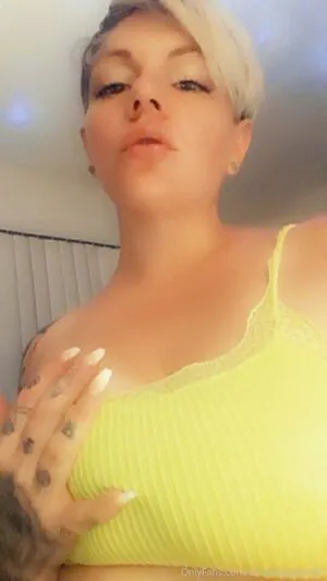 Theamputeebitch OnlyFans Leaked Free Thumbnail Picture - #5nmx0qupE3